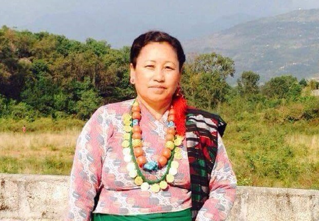 अन्तिममा एमालेमै बसेकी श्रीमाया थकाली भन्छिन्– १० बुँदे पक्षधर नेताहरू आ-आफ्नै तालमा छन्
